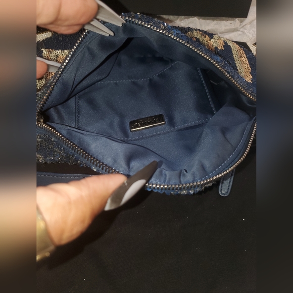 **SOLD** Chanel Coco Cuba Waist Bag Sequins and Quilted Lambskin Blue - Picture 10 of 12